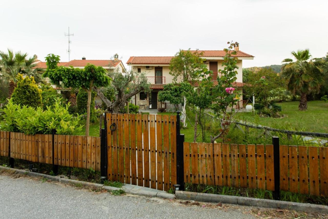 Villa Pino Pueblo Palioúrion Exterior foto